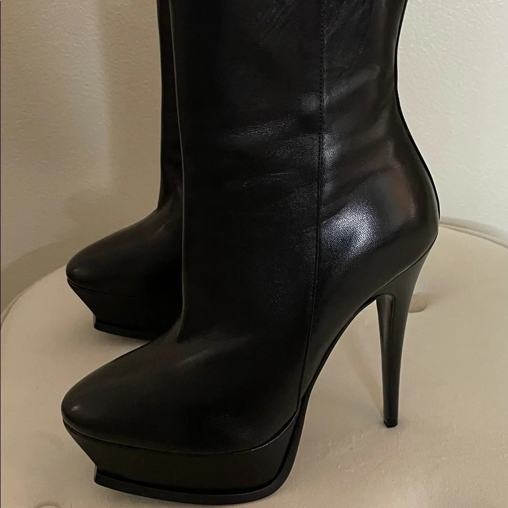 Yves Saint Laurent Black Ankle Boots - Picture 2 of 8